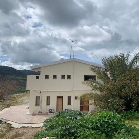 Extreme View Cafe And Rooms To Let Prastio  Εξωτερικό φωτογραφία