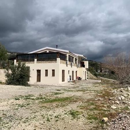 Extreme View Cafe And Rooms To Let Prastio  Εξωτερικό φωτογραφία